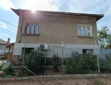 Къща, с. Локорско, София - снимка 13 от 16