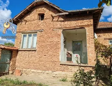 Къща, Долна Митрополия, Северозападна България - снимка 2 от 13