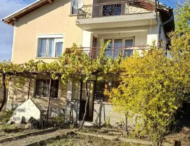 Къща, Карлово, Южна България - снимка 17 от 18