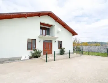 Къща, Разлог, Югозападна България - снимка 14 от 17
