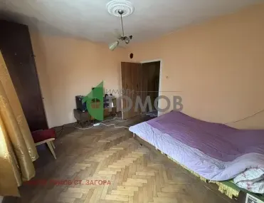 Къща, Чирпан, Югоизточна България - снимка 3 от 18