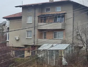 Къща, Перник, Югозападна България - снимка 16 от 18