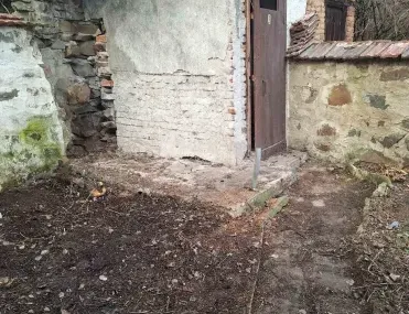 Къща, Своге, Югозападна България - снимка 10 от 16