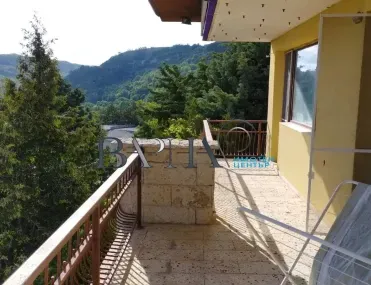 Къща, Каварна, Североизточна България - снимка 2 от 16