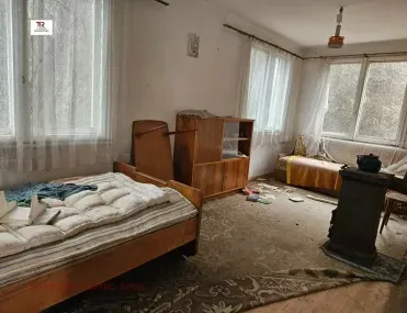 Къща, Сливница, Югозападна България - снимка 12 от 17