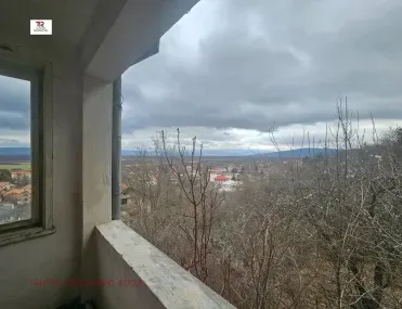 Къща, Сливница, Югозападна България - снимка 3 от 17