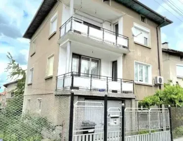 Къща, Перник, Югозападна България - снимка 11 от 15