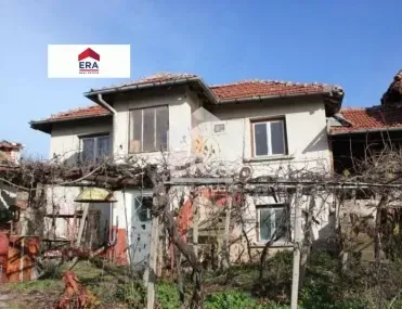 Къща, Ловеч, Северозападна България - снимка 6 от 8