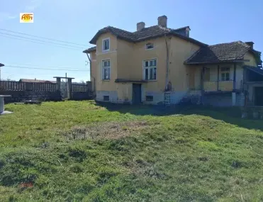 Къща, Враца, Северозападна България - снимка 4 от 18