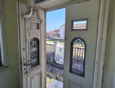 Къща, Враца, Северозападна България - снимка 13 от 18