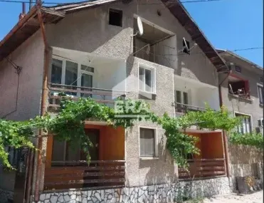 Къща, Пазарджик, Южна България - снимка 8 от 9
