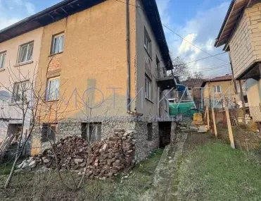 Къща, Перник, Югозападна България - снимка 11 от 16