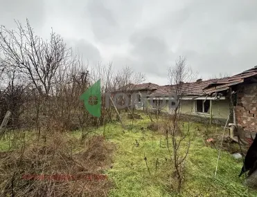 Къща, Опан, Югоизточна България