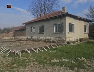Къща, Покрайнини, Русе - снимка 11 от 16