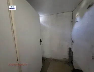 Къща, Пазарджик, Южна България - снимка 10 от 13