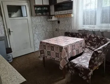 Къща, Плевен, Северозападна България - снимка 12 от 17