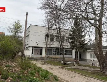 Къща, Перник, Югозападна България - снимка 5 от 17