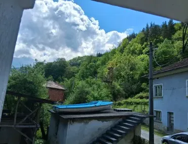 Къща, Етрополе, Югозападна България - снимка 4 от 8