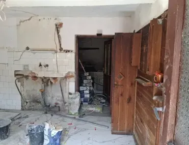 Къща, Етрополе, Югозападна България - снимка 7 от 8