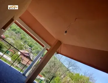 Къща, Сливница, Югозападна България - снимка 2 от 17