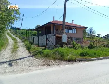 Къща, Сливница, Югозападна България - снимка 10 от 17