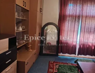 Къща, Кюстендил, Югозападна България - снимка 3 от 13