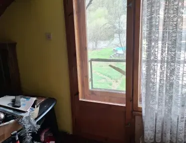 Къща, Своге, Югозападна България
