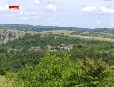 Къща, Покрайнини, Русе - снимка 15 от 18