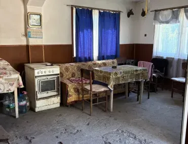 Къща, Враца, Северозападна България
