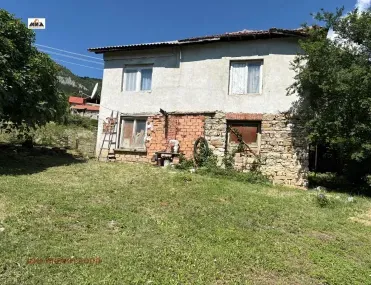 Къща, Враца, Северозападна България - снимка 11 от 15