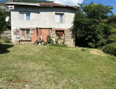 Къща, Враца, Северозападна България - снимка 10 от 15