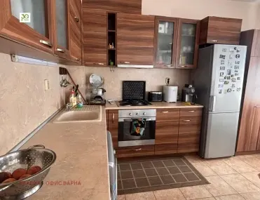 Къща, Траката, Варна - снимка 4 от 12