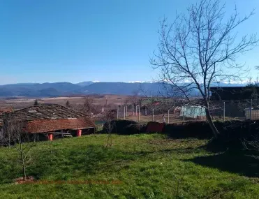 Къща, Ловеч, Северозападна България - снимка 5 от 17