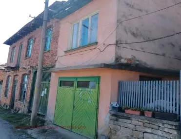 Къща, Ловеч, Северозападна България - снимка 14 от 17