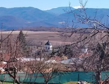 Къща, Ловеч, Северозападна България - снимка 10 от 17