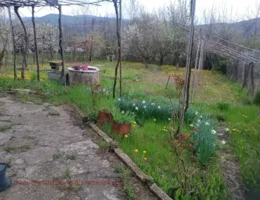 Къща, Ловеч, Северозападна България - снимка 4 от 12