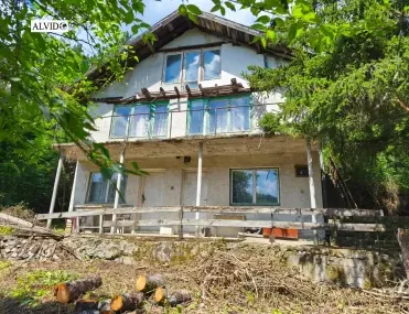 Къща, Своге, Югозападна България - снимка 8 от 14
