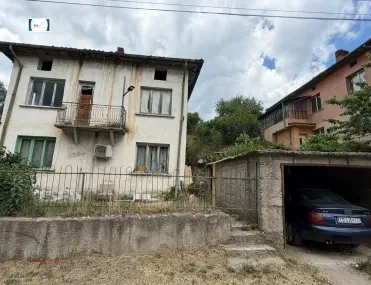 Къща, Сливница, Югозападна България - снимка 3 от 5