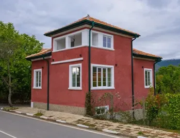 Къща, Кюстендил, Югозападна България - снимка 12 от 18
