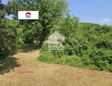 Къща, Ловеч, Северозападна България - снимка 13 от 17