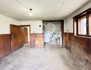Къща, Ловеч, Северозападна България - снимка 3 от 17