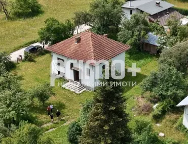 Къща, Ловеч, Северозападна България - снимка 10 от 17
