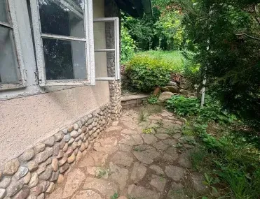 Къща, Перник, Югозападна България - снимка 10 от 16