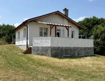 Къща, Перник, Югозападна България - снимка 9 от 17