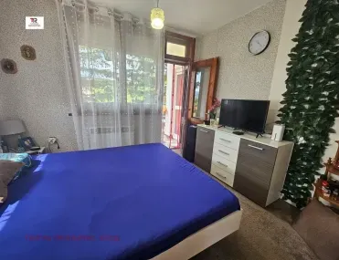 Къща, Перник, Югозападна България - снимка 9 от 18