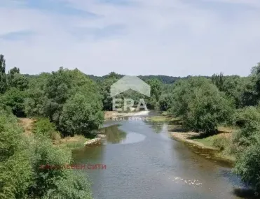 Къща, Ловеч, Северозападна България - снимка 11 от 14