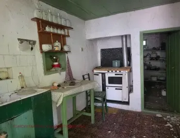 Къща, Ловеч, Северозападна България - снимка 6 от 12