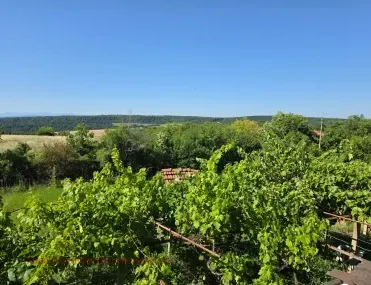 Къща, Ловеч, Северозападна България - снимка 7 от 13