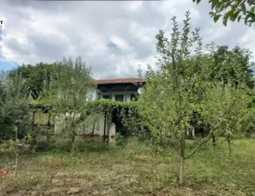 Къща, Чирпан, Югоизточна България - снимка 4 от 6