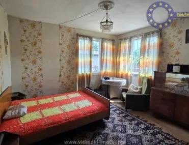 Къща, Видин, Северозападна България - снимка 2 от 13